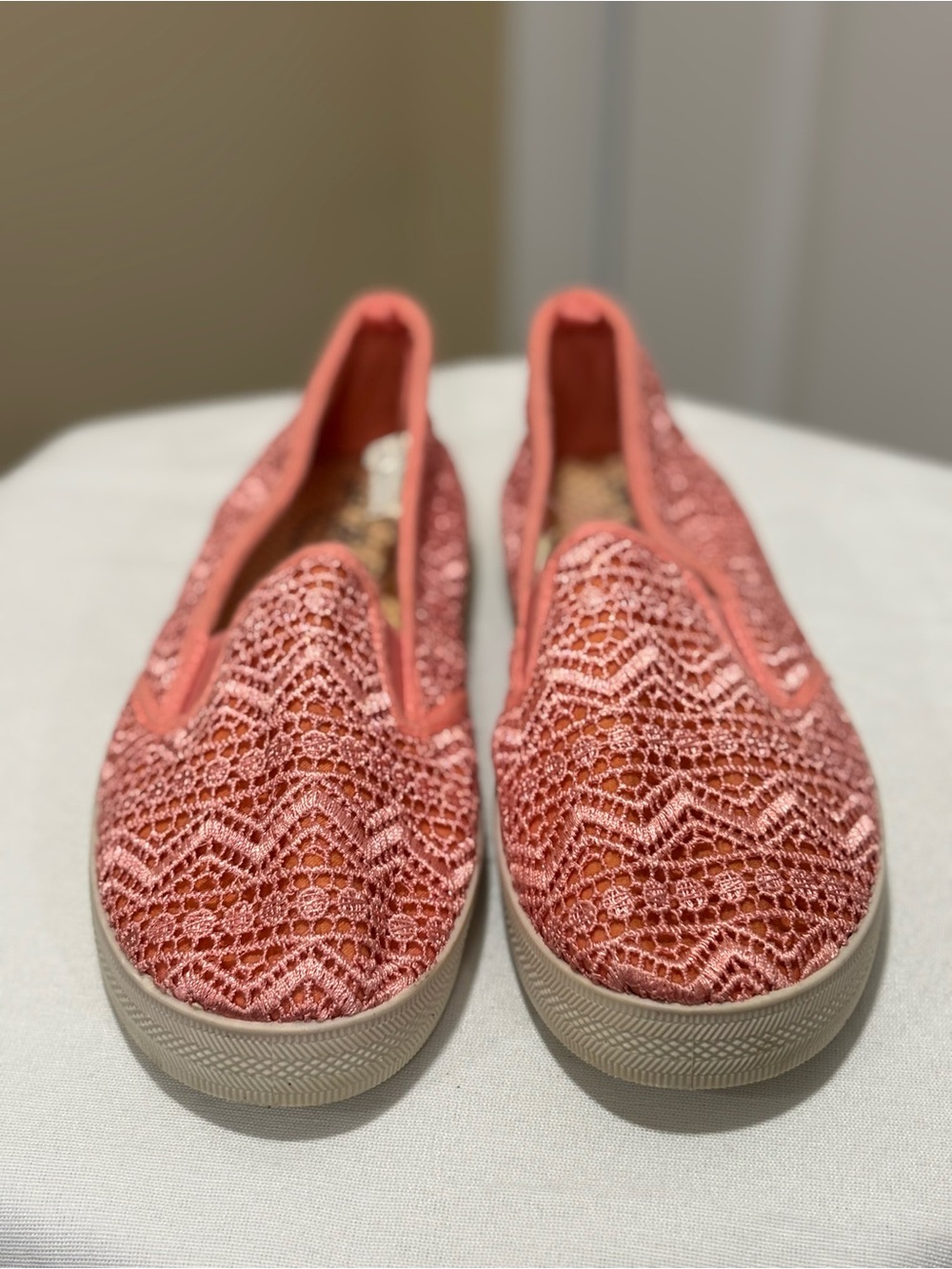 Rue21 Etc. Coral Pink Crochet Slip-On Flats | Women’s M 7/8